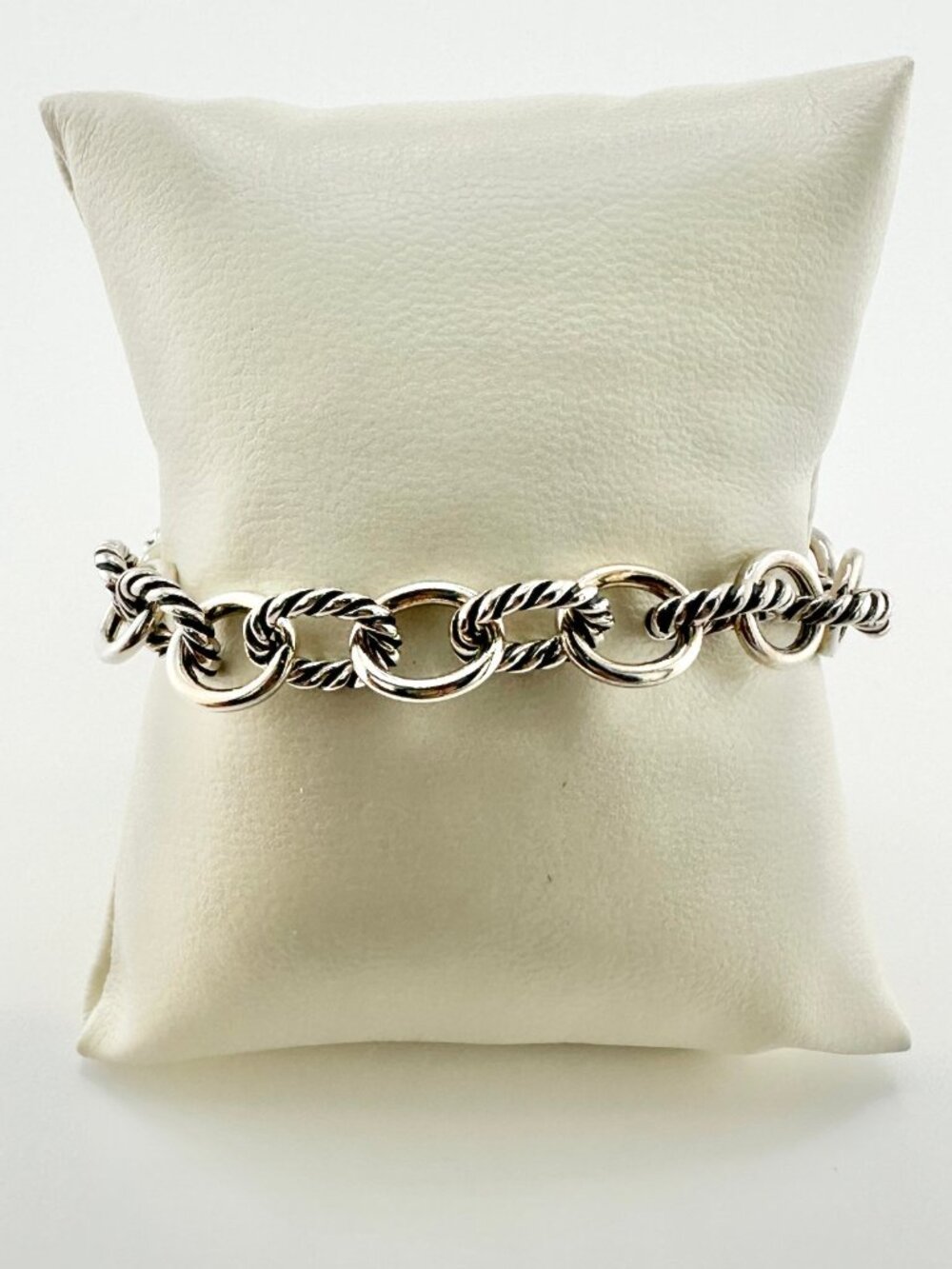 David Yurman Oval Link Chain Bracelet in Sterling Silver - 10mm - Medium - Picture 4 of 13